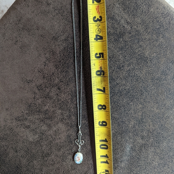 Vintage painted necklace - Picture 4 of 5